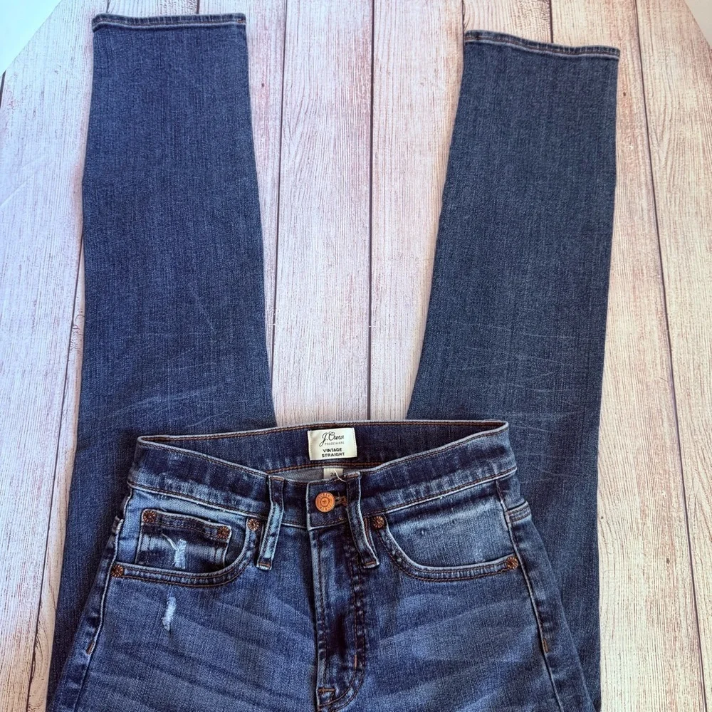 J. CREW Vintage Straight Jeans 24